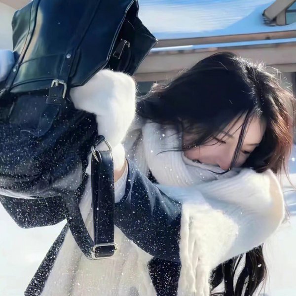 碧比和缇那